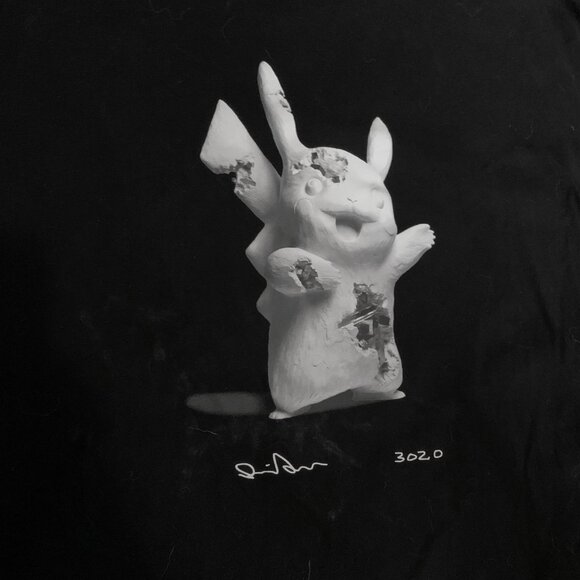 Pokemon x Pikachu x Uniqlo x Daniel Arsham T Shirt - Picture 3 of 4